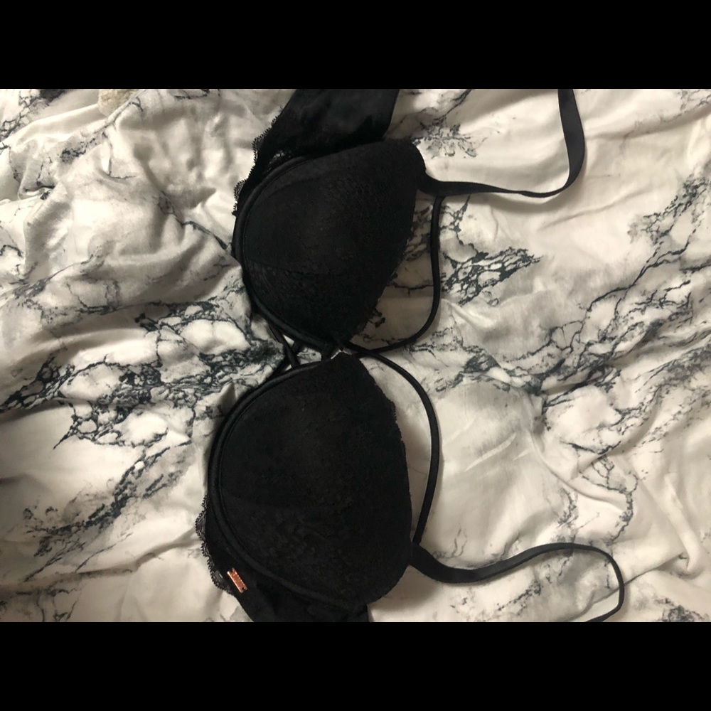 PINK Lace push-up bra
